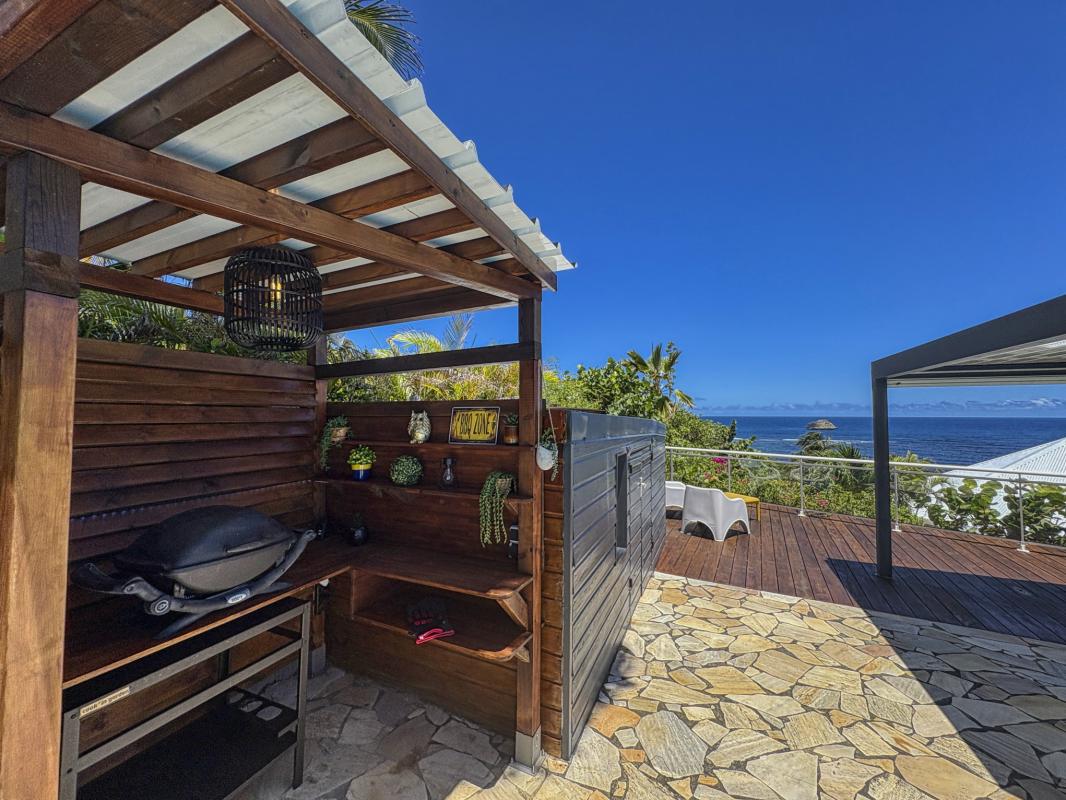 37.Location villa piscine vue mer Saint François Guadeloupe_ Coin Barbecue